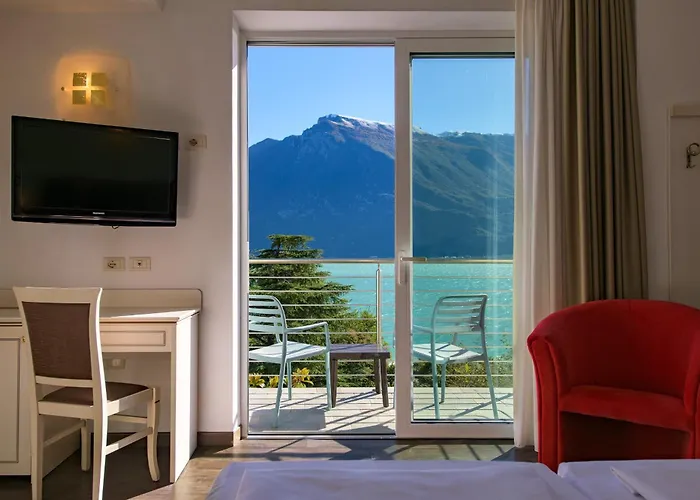 Hotel Sogno Del Benaco